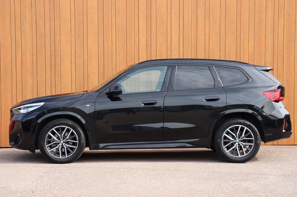 BMW X1 orgNL leer uit 2023, foto 3