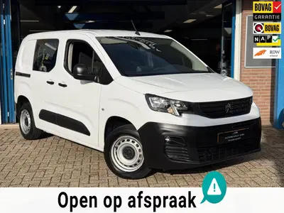Peugeot Partner 1.2 PureTech Premium 2022 WIT NAVI AIRCO B uit 2022