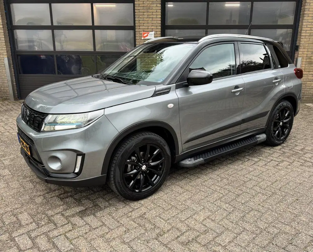 Suzuki Vitara met afneembare trekhaak (bj 2023) uit 2023