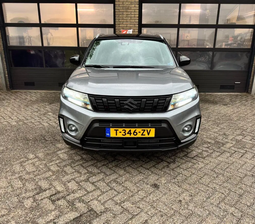 Suzuki Vitara met afneembare trekhaak (bj 2023) uit 2023, foto 11