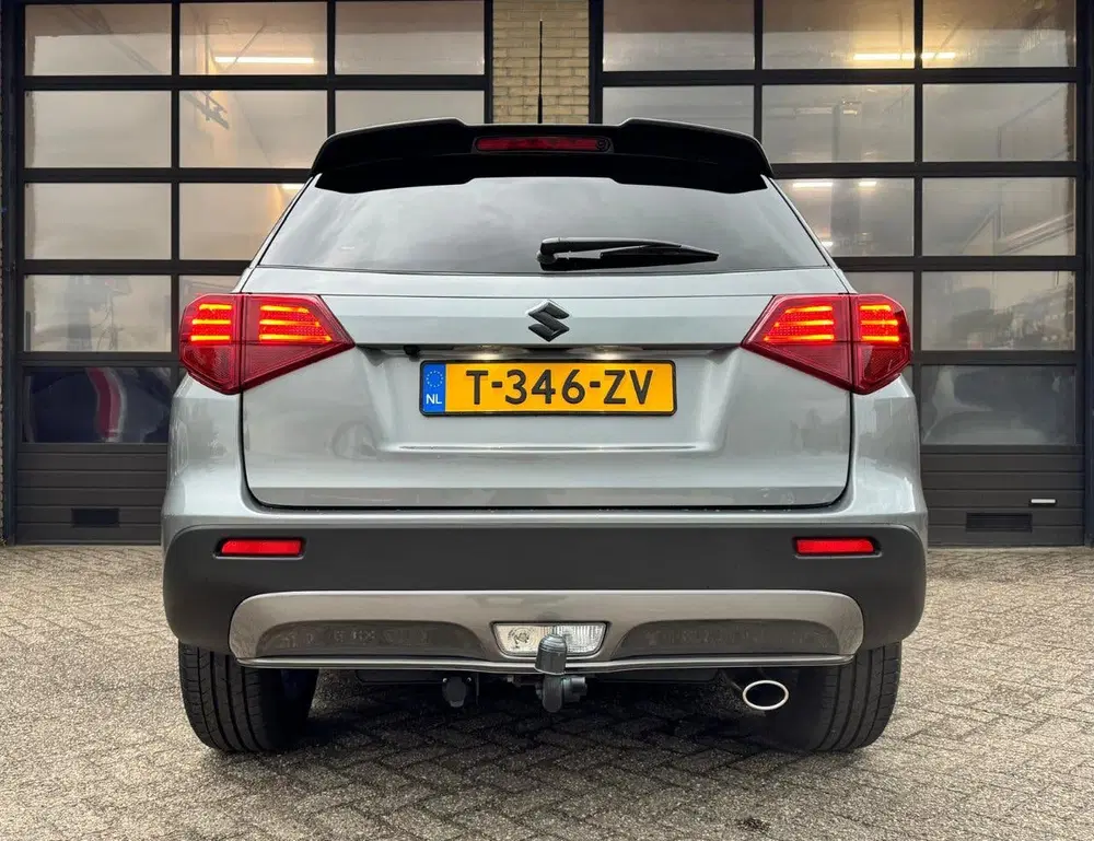 Suzuki Vitara met afneembare trekhaak (bj 2023) uit 2023, foto 6