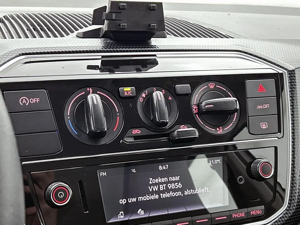 Volkswagen Up! 1.0 65 PK | Maps + More | Bluetooth | DAB+ Ra uit 2021, foto 16