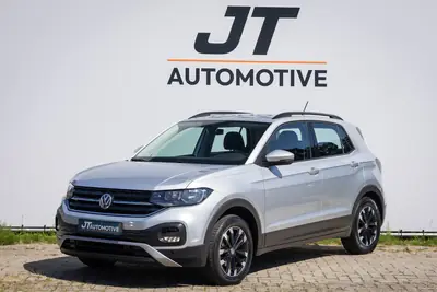 Volkswagen T-Cross 1.0 TSI Life Trekhaak | Stoelverwarming | uit 2019