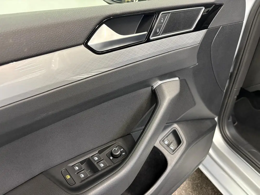 Volkswagen Passat Variant 1.4 TSI PHEV GTE Business Airco EC uit 2022, foto 10