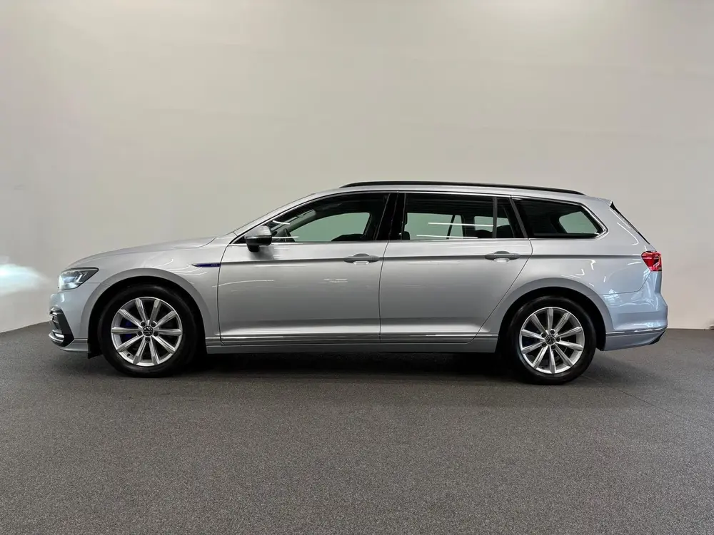 Volkswagen Passat Variant 1.4 TSI PHEV GTE Business Airco EC uit 2022, foto 5