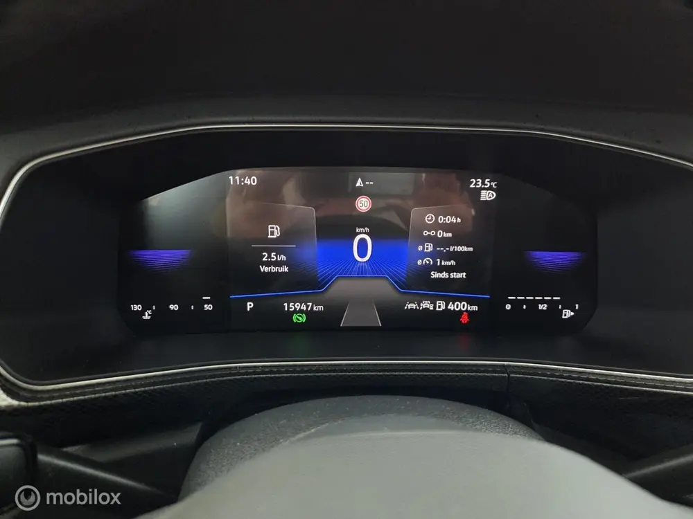 Volkswagen T-Cross 1.5 TSI R-Line trekhaak|IQled|Stoelverw.| uit 2025, foto 8