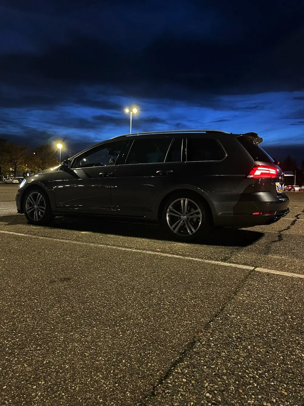 Volkswagen Golf Variant 1.5 TSI 150pk 7-DSG 2019 Grijs uit 2019, foto 5