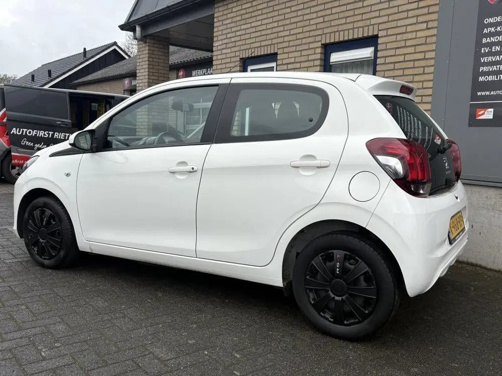 Peugeot 108 1.0 e-VTi Active uit 2021, foto 11
