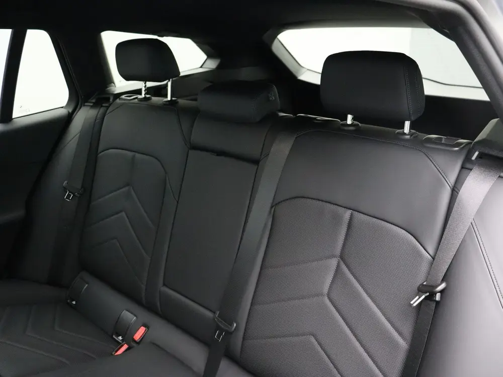 BMW 5-serie Touring 520i M Sportpakket uit 2025, foto 12