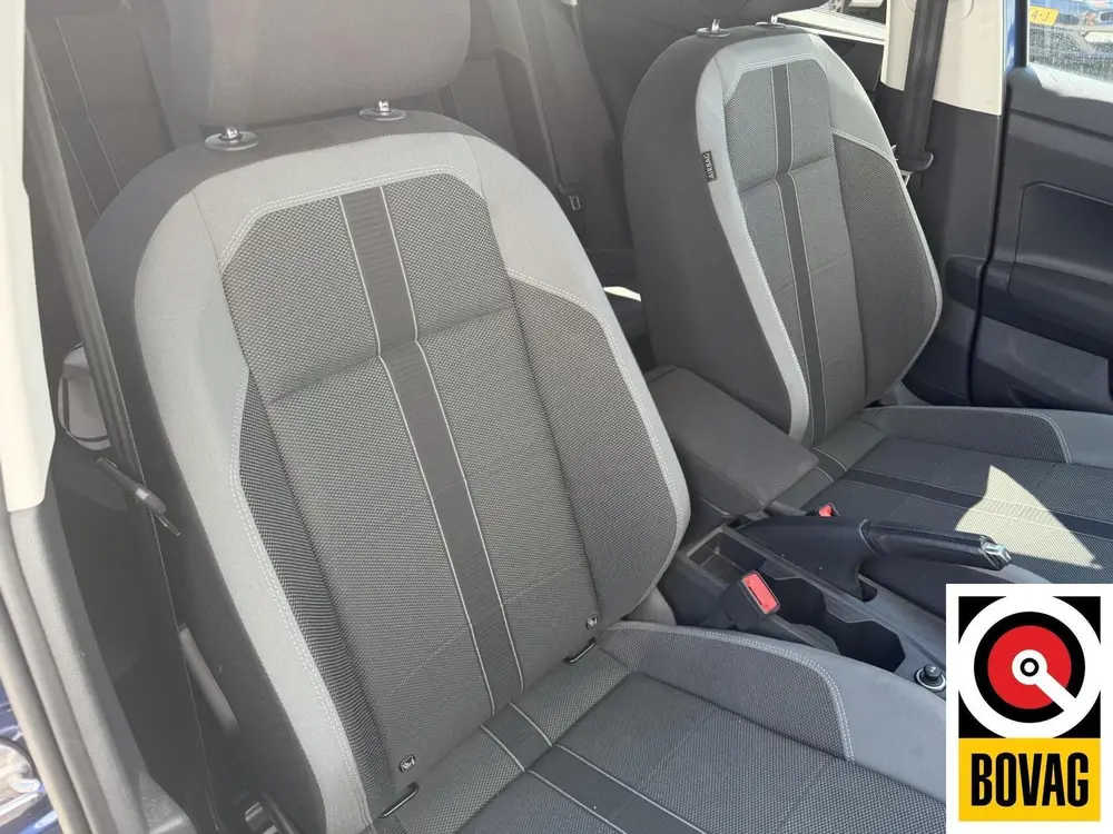 Volkswagen Polo 1.0 TSI R-Line Edition Camera CarPlay Navi A uit 2024, foto 8