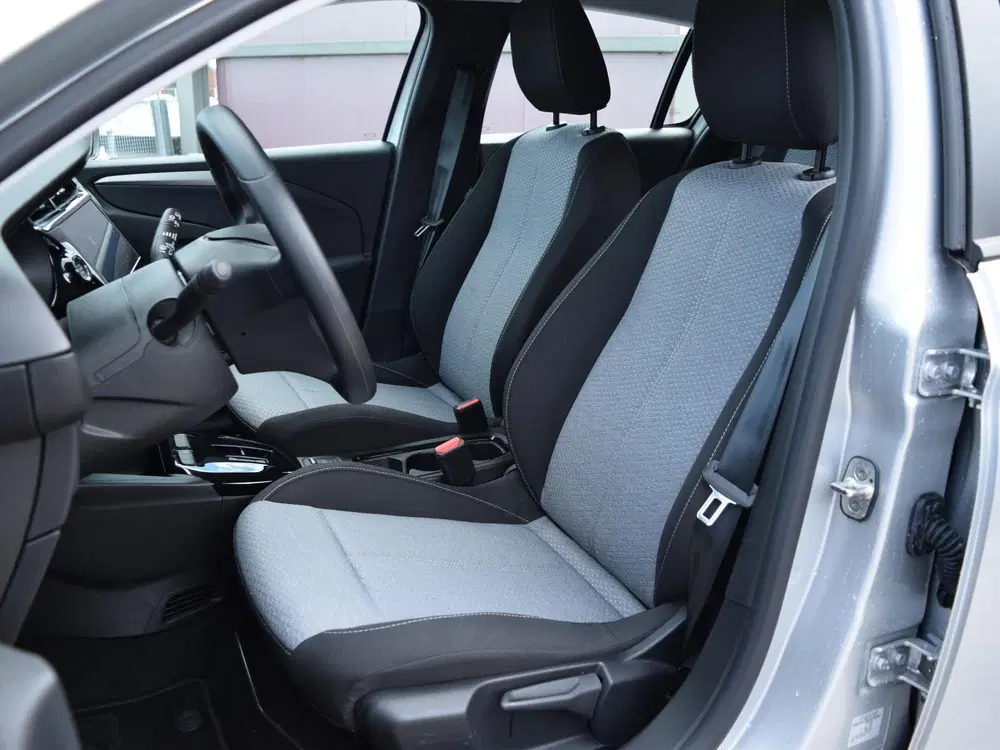 Opel Corsa Long Range Business Edition 51 kWh PDC v uit 2025, foto 19