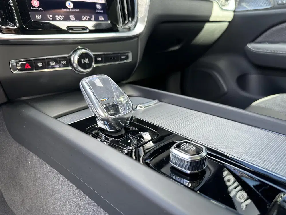 Volvo V60 2.0 B4 Plus Dark Silver Dawn uit 2025, foto 11