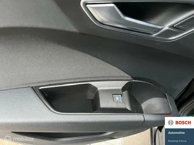 Audi Q4 e-tron 35 Edition 55 kWh uit 2022, foto 12