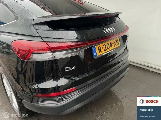 Audi Q4 e-tron 35 Edition 55 kWh uit 2022, foto 4