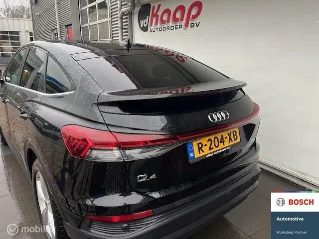 Audi Q4 e-tron 35 Edition 55 kWh uit 2022, foto 6
