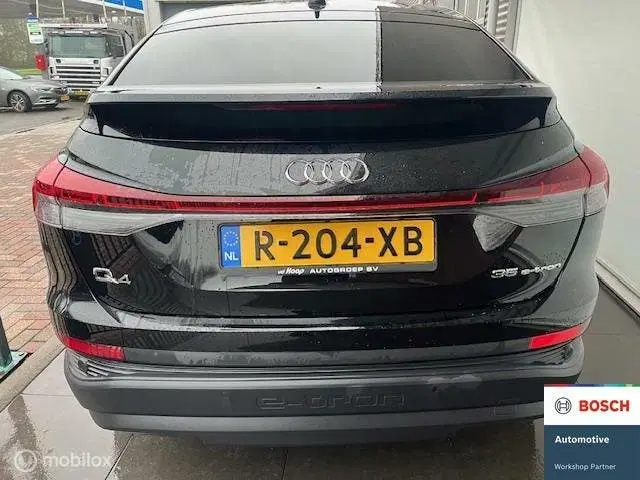 Audi Q4 e-tron 35 Edition 55 kWh uit 2022, foto 9