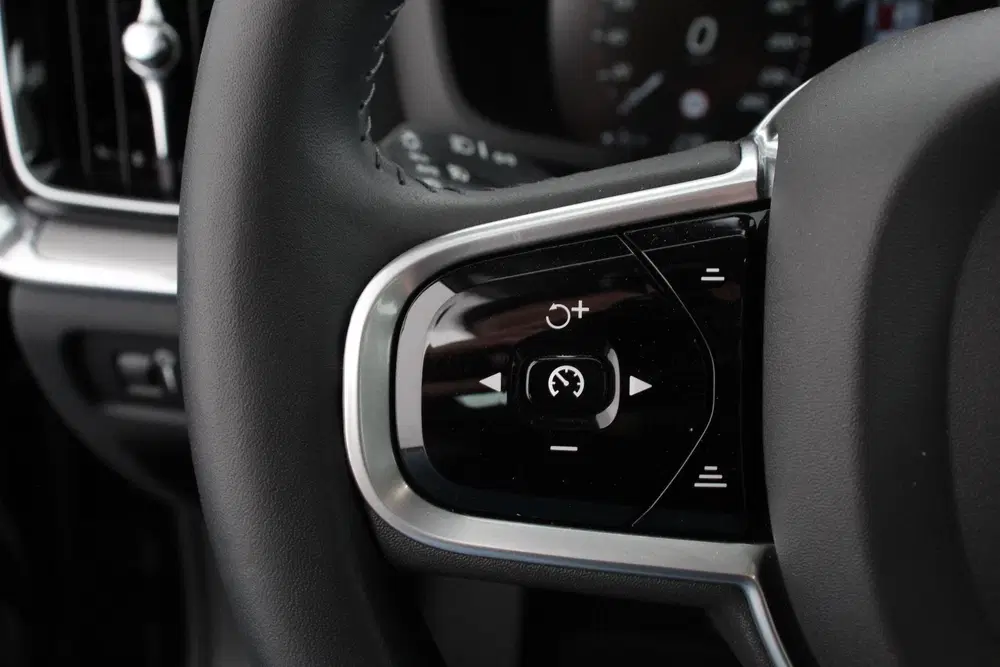 Volvo V60 2.0 T5 250pk Automaat Inscription Navigati uit 2019, foto 15