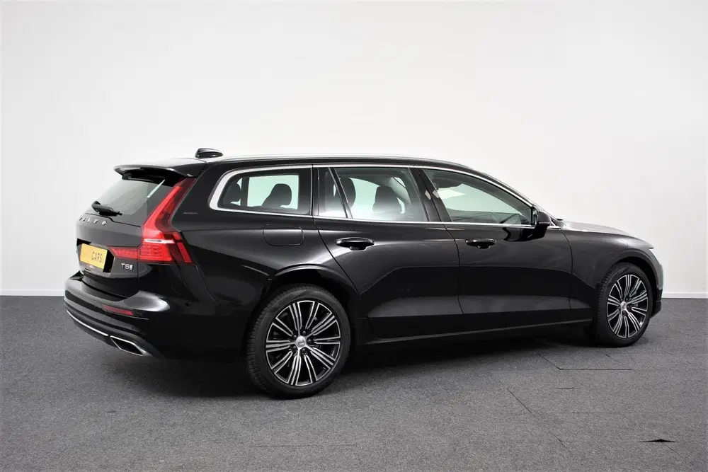 Volvo V60 2.0 T5 250pk Automaat Inscription Navigati uit 2019, foto 6