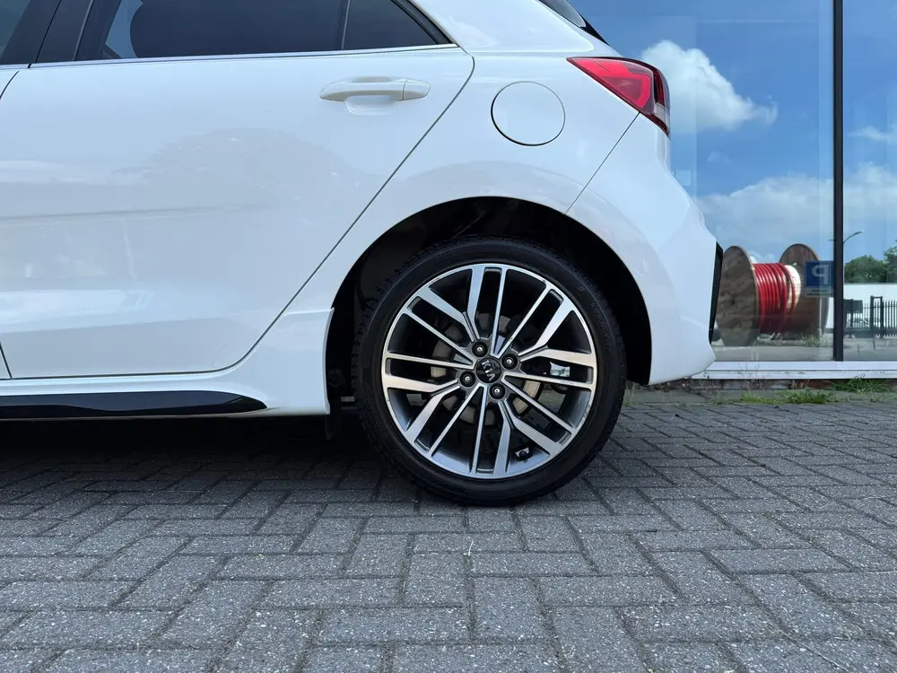 Kia Rio 1.0 T-GDi GT-Line uit 2021, foto 11
