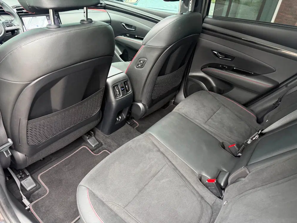 Hyundai TUCSON 1.6 T-GDI PHEV N Line Sky 4WD uit 2021, foto 18