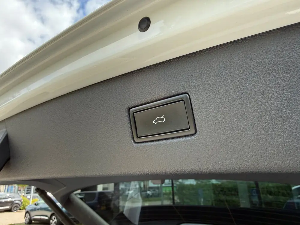 Volkswagen Tiguan 1.5 TSI ACT Highline Business R - Pano/Sch uit 2020, foto 8