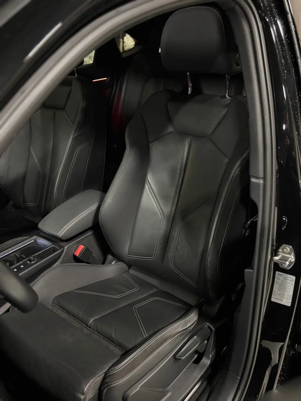 Audi Q3 35 TFSI 3x S-line uit 2022, foto 17