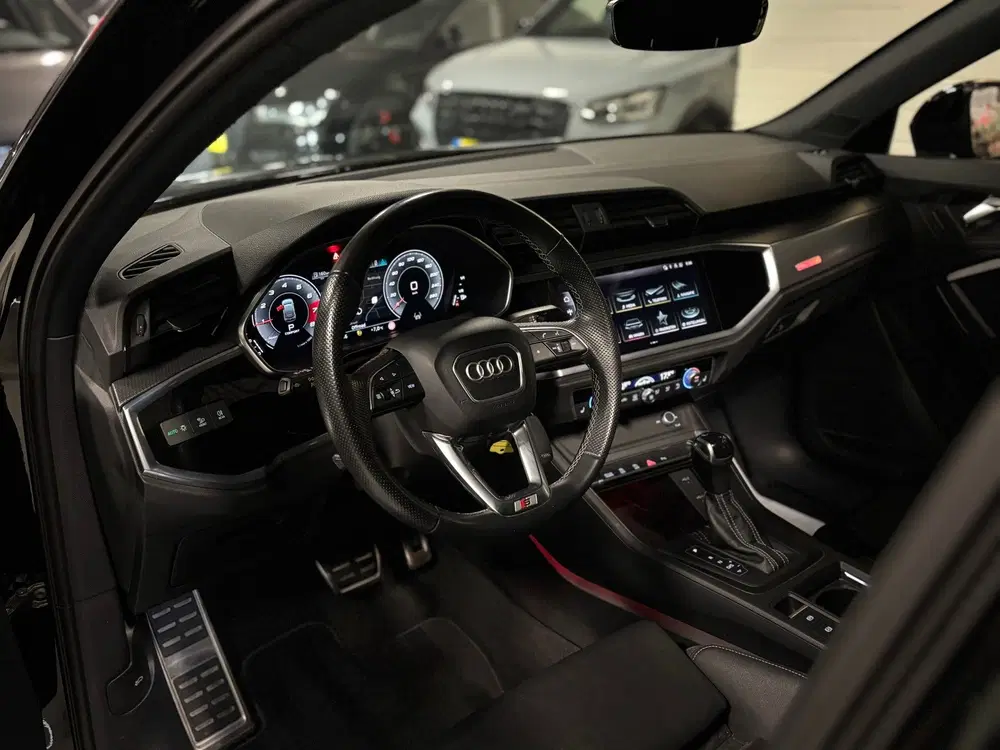 Audi Q3 35 TFSI 3x S-line uit 2022, foto 3
