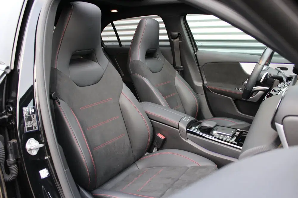 Mercedes-Benz A-Klasse 250 AMG uit 2020, foto 8