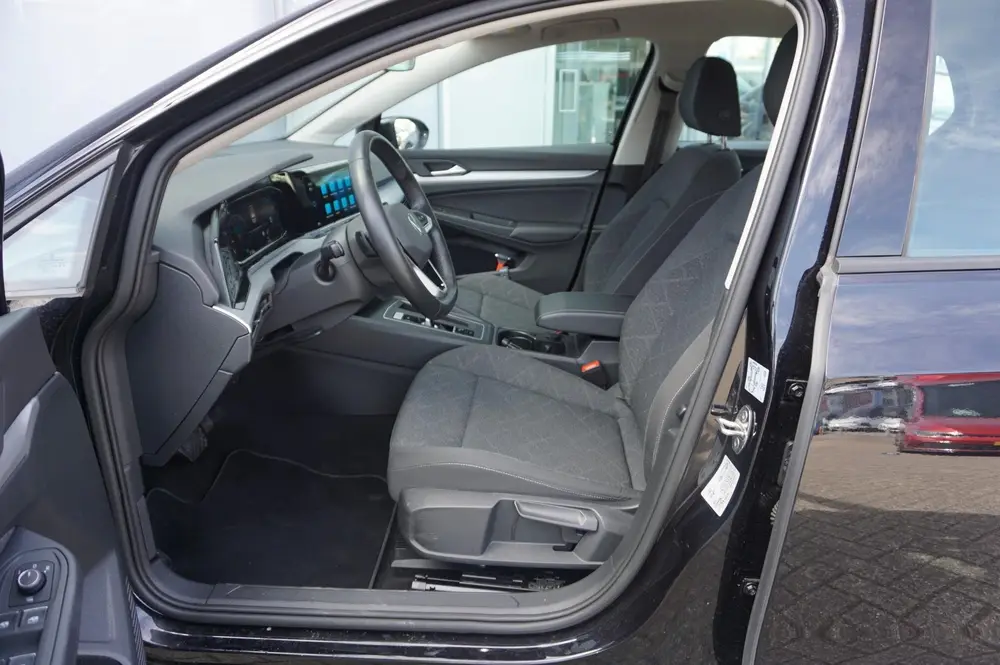 Volkswagen Golf 1.0 eTSI 110pk DSG Life | Apple Carplay & An uit 2023, foto 18