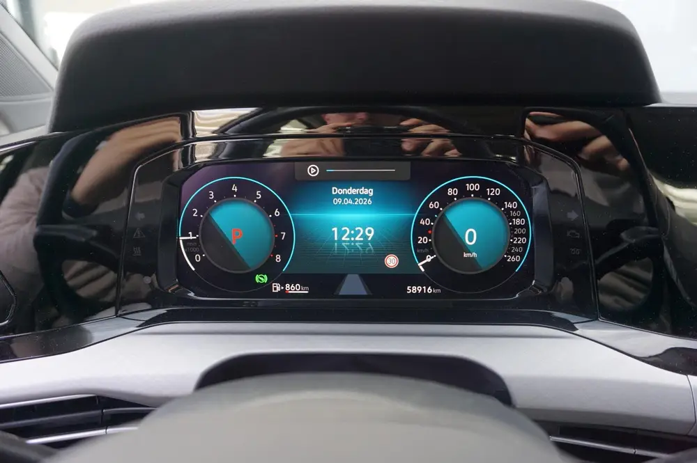 Volkswagen Golf 1.0 eTSI 110pk DSG Life | Apple Carplay & An uit 2023, foto 20