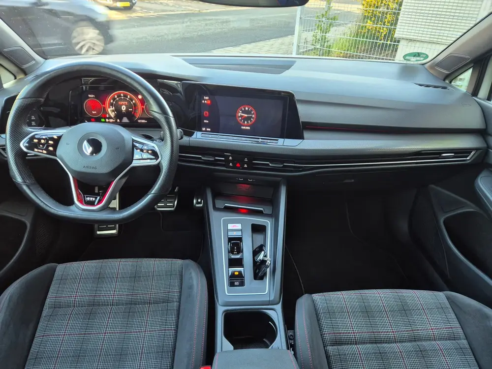 Volkswagen Golf 2.0 TSI GTI 245 pk DSG uit 2021, foto 10