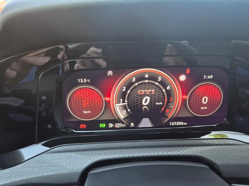 Volkswagen Golf 2.0 TSI GTI 245 pk DSG uit 2021, foto 11
