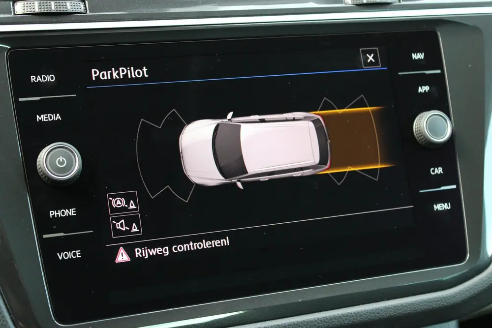 Volkswagen Tiguan 1.5 TSI ACT//NAVI//TREKHAAK! (bj 2020) uit 2020, foto 19