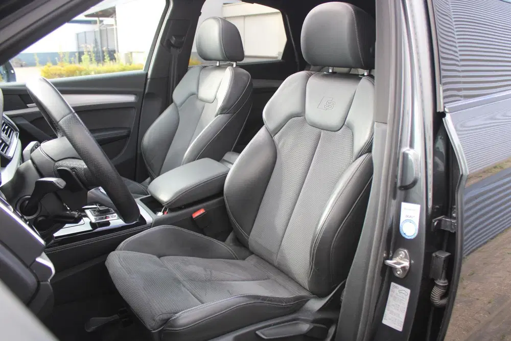Audi Q5 50 TFSI e 3x S-Line uit 2021, foto 3