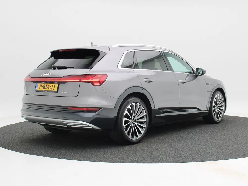 Audi e-tron 55 quattro Business edition Plus 95 kWh 40 uit 2021, foto 2