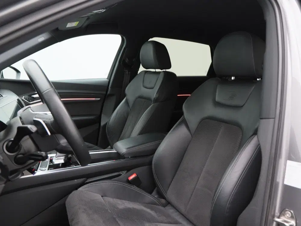 Audi e-tron 55 quattro Business edition Plus 95 kWh 40 uit 2021, foto 5