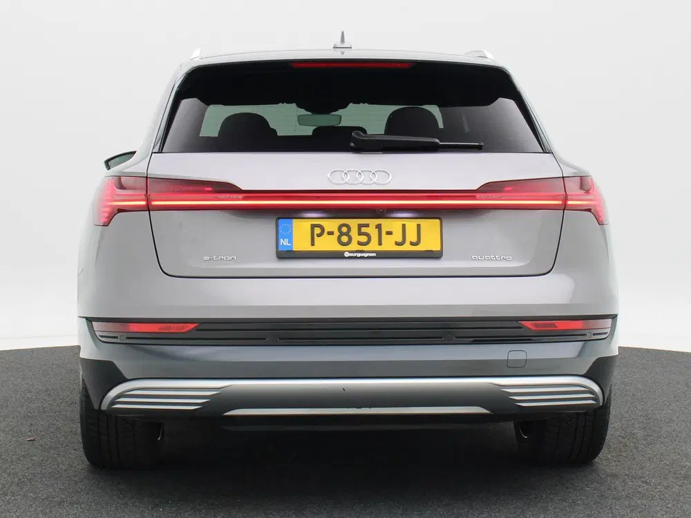 Audi e-tron 55 quattro Business edition Plus 95 kWh 40 uit 2021, foto 6