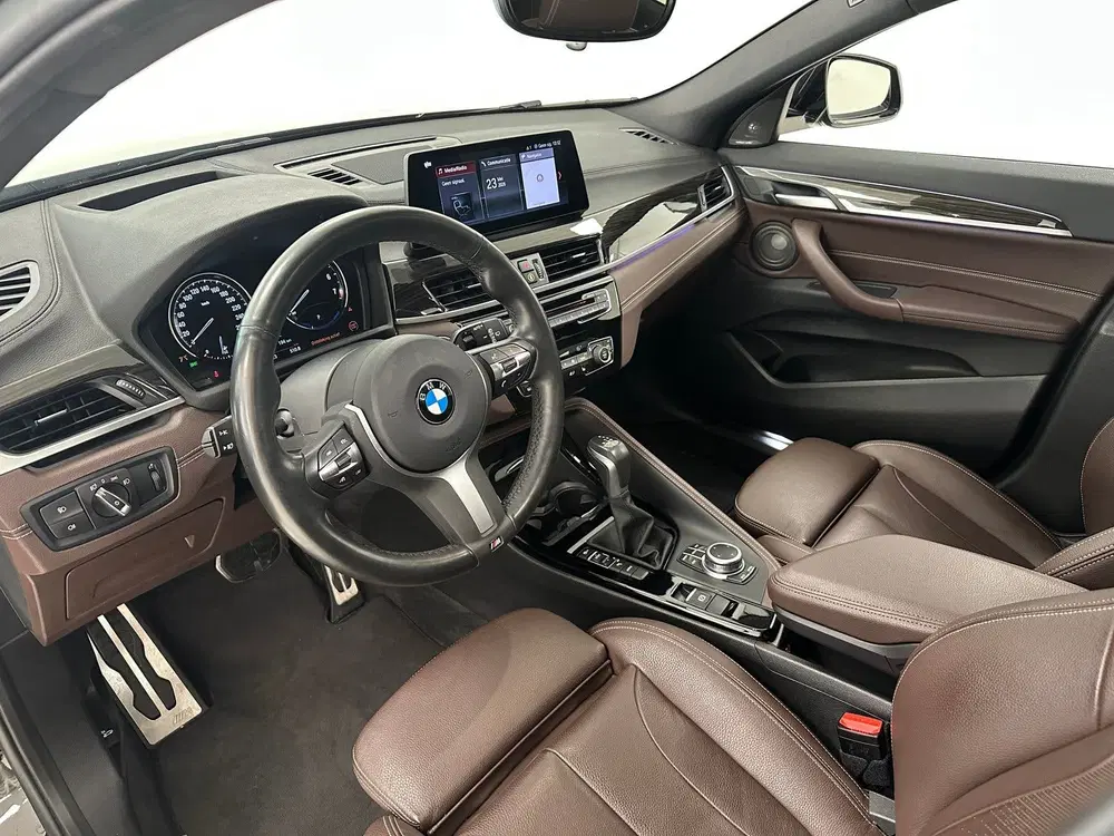 BMW X2 xDrive25e M-Sport uit 2021, foto 6