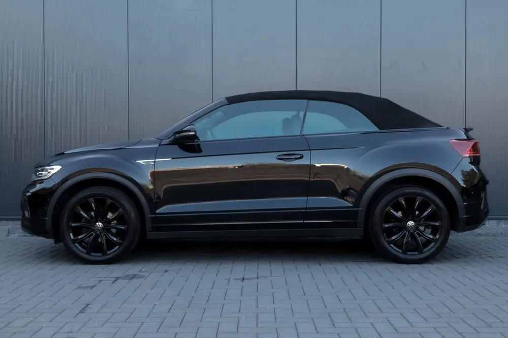 Volkswagen T-Roc Cabrio 1.5 TSI R-Line | ACC | Stoel & Stuur uit 2023, foto 17