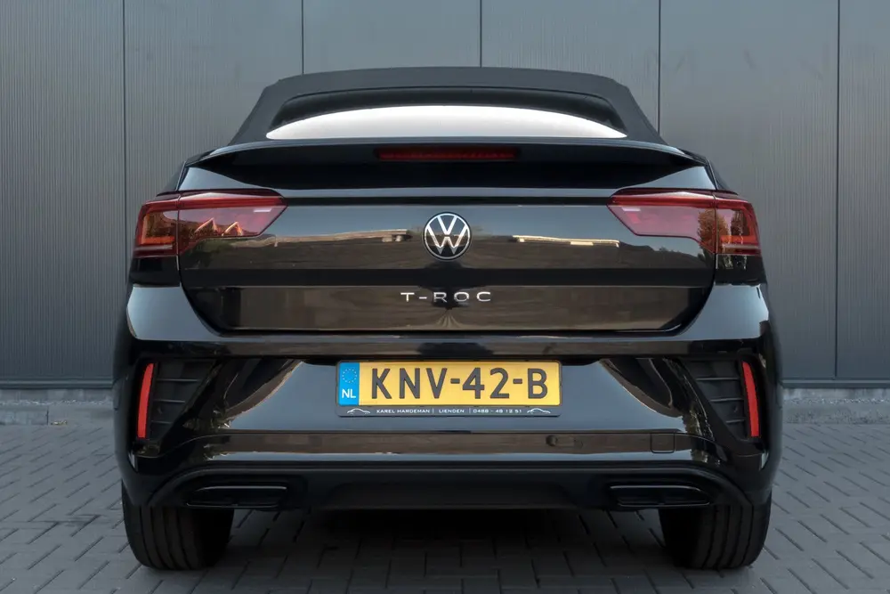 Volkswagen T-Roc Cabrio 1.5 TSI R-Line | ACC | Stoel & Stuur uit 2023, foto 8