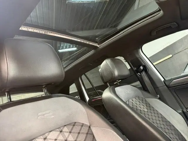 Volkswagen TIGUAN 1.4 TSI eHybrid R-Line Business+/Pano uit 2021, foto 15