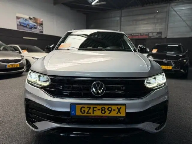 Volkswagen TIGUAN 1.4 TSI eHybrid R-Line Business+/Pano uit 2021, foto 18