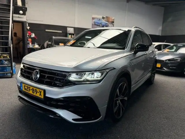 Volkswagen TIGUAN 1.4 TSI eHybrid R-Line Business+/Pano uit 2021, foto 2