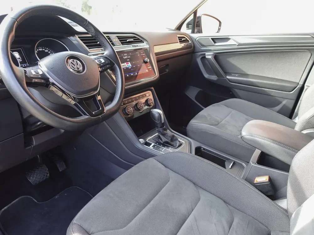 Volkswagen Tiguan Allspace 1.5 TSI DSG R-Line 7p. Navigatie uit 2021, foto 2