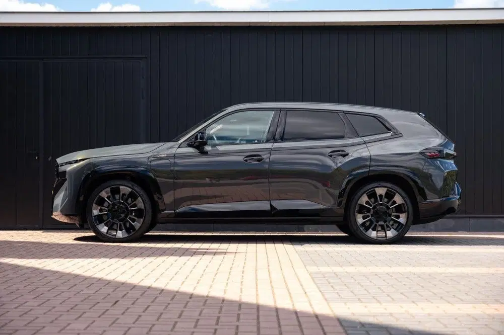BMW XM PHEV 30 kWh V8 T 653pk High Exe uit 2023, foto 3