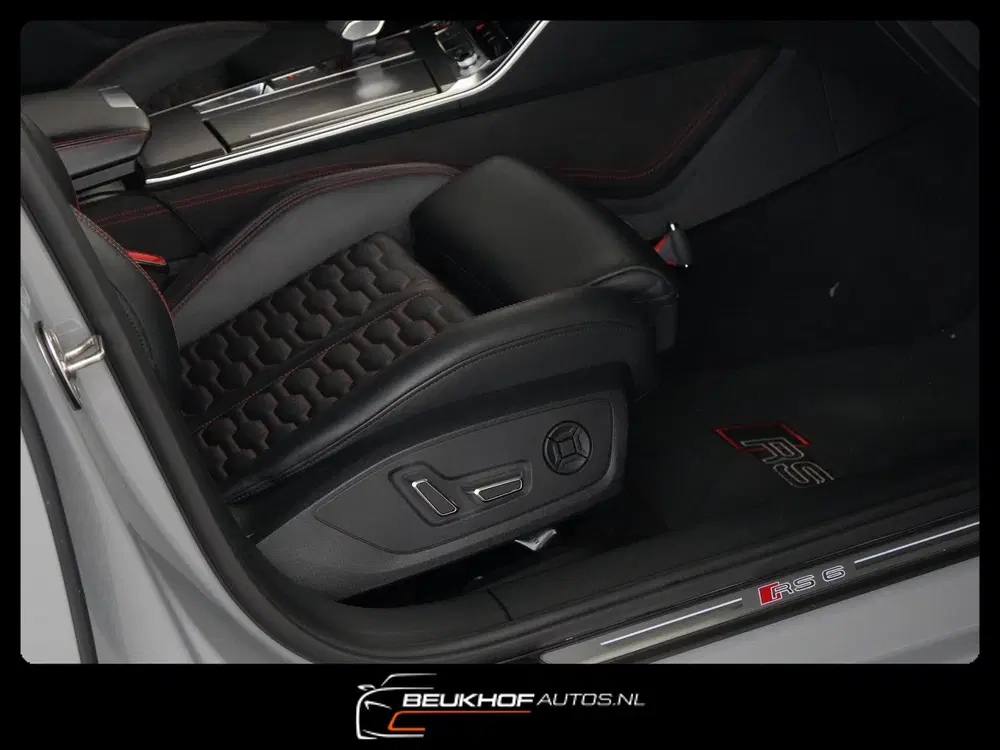Audi RS6 4.0 TFSI Akrapovic Panorama Trekhaak Keram uit 2021, foto 10