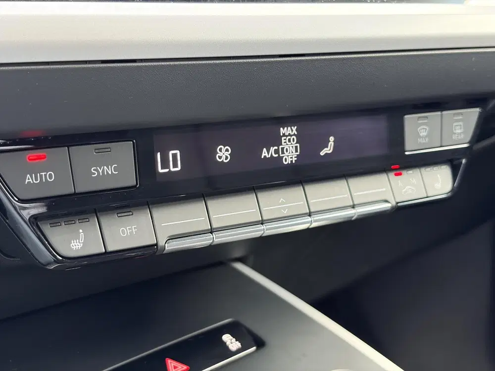Audi Q4 e-tron 35 Edition 55 kWh uit 2022, foto 15