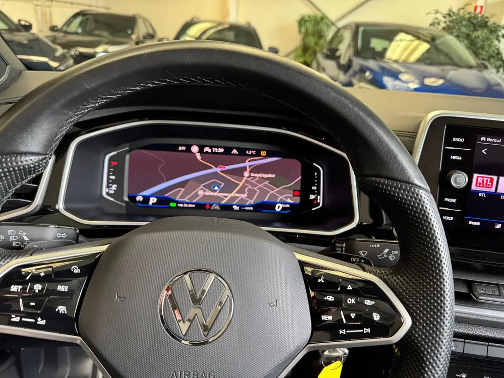 Volkswagen T-Roc Cabrio 1.5 TSI R-Line /IQ.light/stoel-stuur uit 2023, foto 14