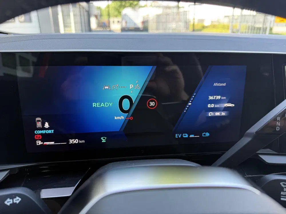 Renault Rafale 1.2 E-Tech full hybrid 200 techno ACHTERAS uit 2024, foto 14