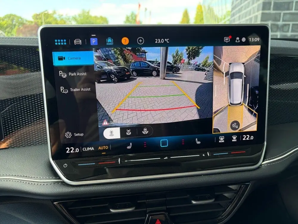 Volkswagen Passat Variant 1.5 ETSI 110 KW BUSINESS - TREKH. uit 2025, foto 17